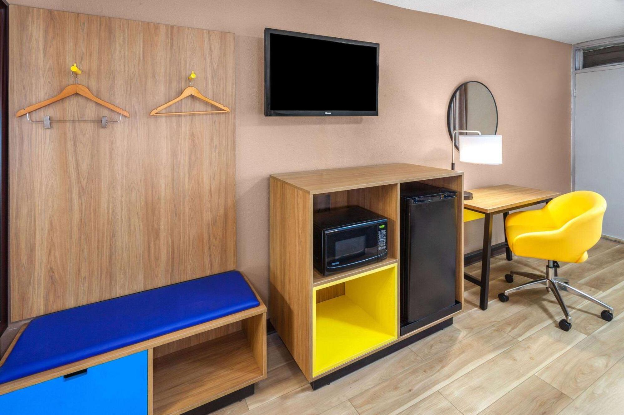 Days Inn By Wyndham Shelby Buitenkant foto