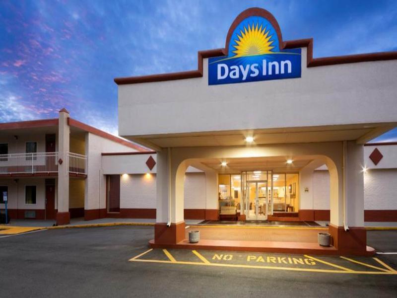Days Inn By Wyndham Shelby Buitenkant foto
