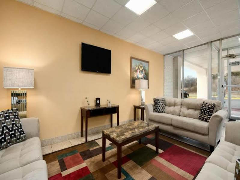 Days Inn By Wyndham Shelby Buitenkant foto